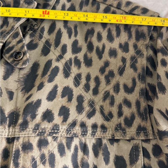 Zadig & Voltaire
Kayaka Leopard-Print Canvas
Jacket size L fit 6-8 like new - Picture 13 of 15